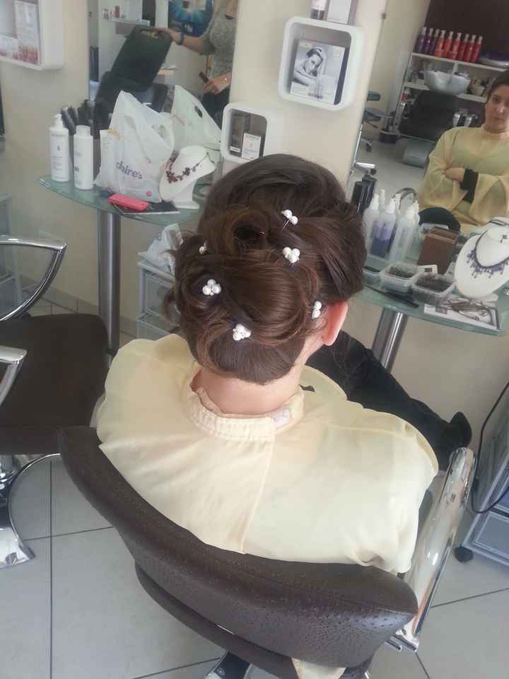 Nouvel essai coiffure de dos