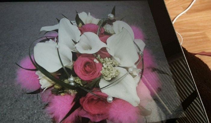 Jhésite entre 2 bouquets  vos avis - 2