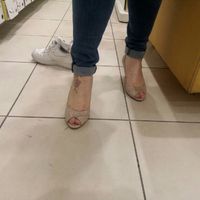 Chaussures à talons 🆚 chaussures plates . - 1