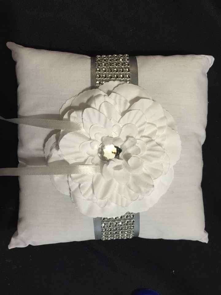 Quelques préparatifs fait maison (faires-part, urne, coussin) - 6