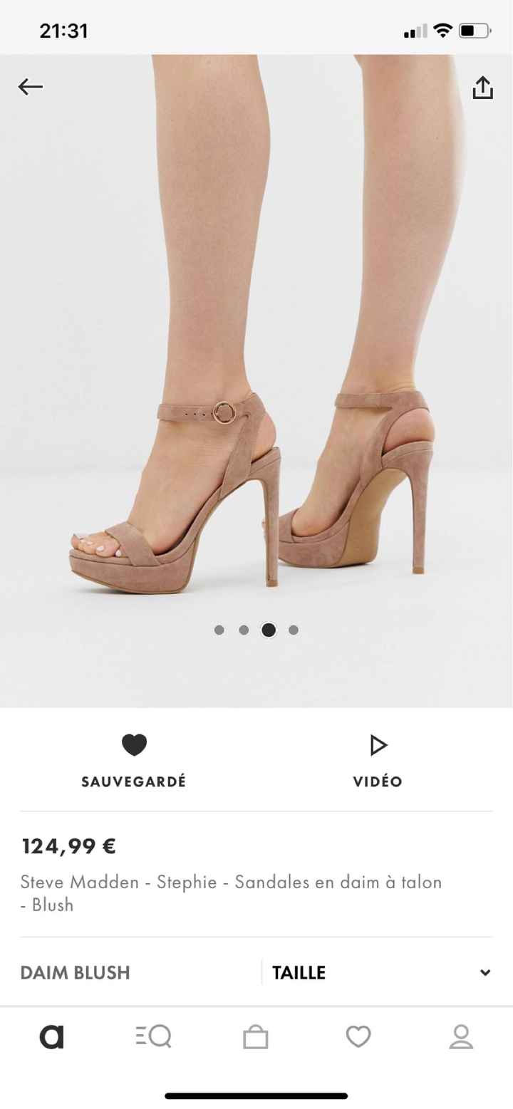 Recherche chaussures désespérément - 1