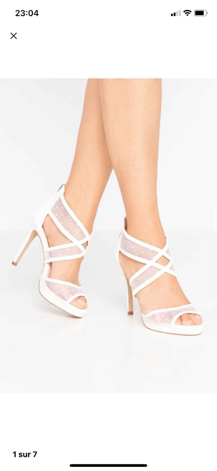 Recherche chaussures désespérément - 1
