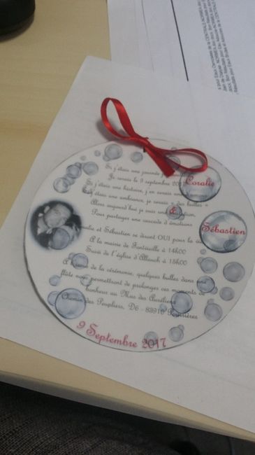 mon faire part la première page c'est un papier calque, la 2eme page du papier blanc nacré la 3eme p