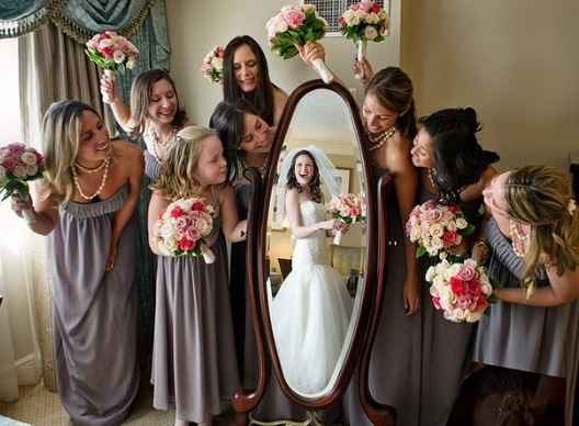 Idées de photo la mariée et ses témoins / demoiselles d'honneur  - 5