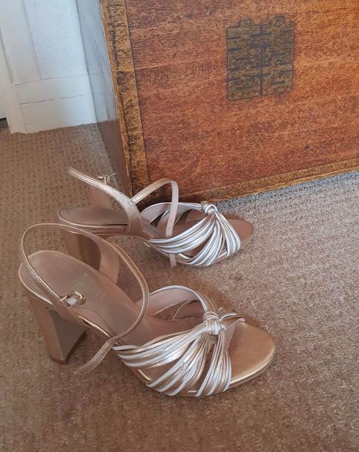 Duel chaussures - 1