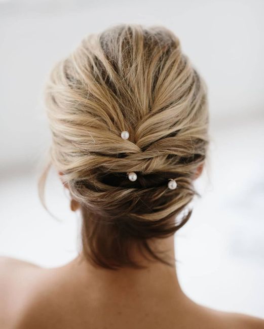 Cheveux attachés ou détachés ? - 1
