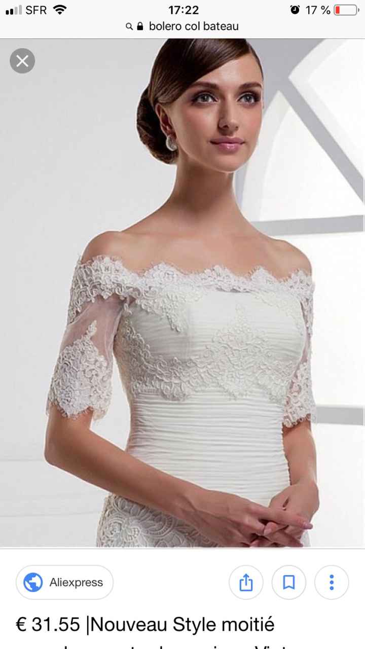 Couvrir les épaules quand on n'a pas de bustier... :'( - 1