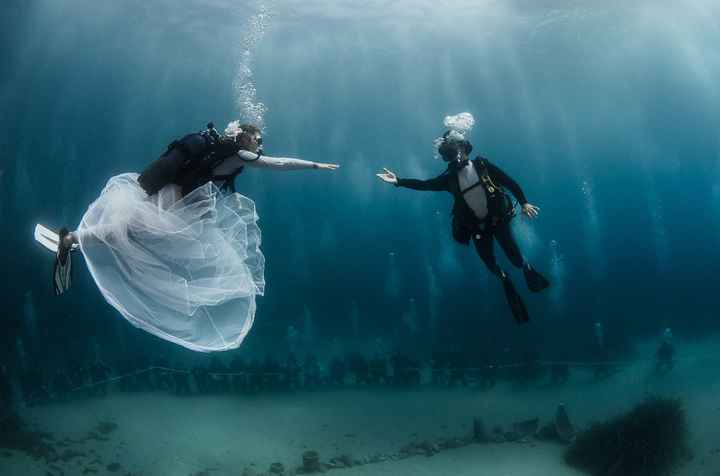 Mariage en comité restreint : toutes les folies sont possibles !! 1