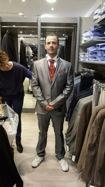 Couleur du costume chéri! - 1