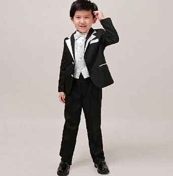 Costume  enfant. - 1