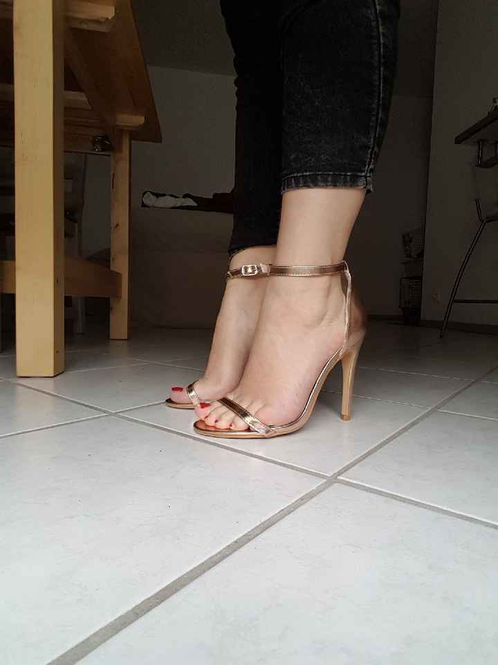  Chaussures - 1
