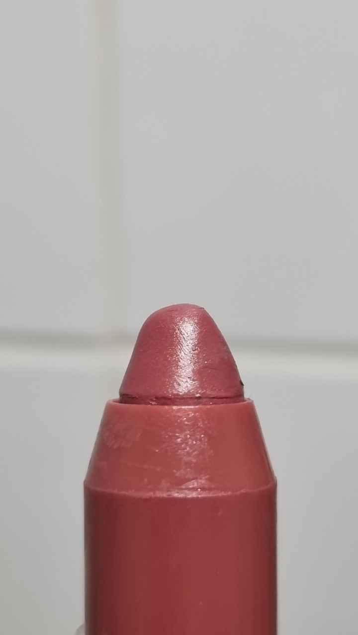 Rouge à lèvres longue tenue et sans transfert - 2