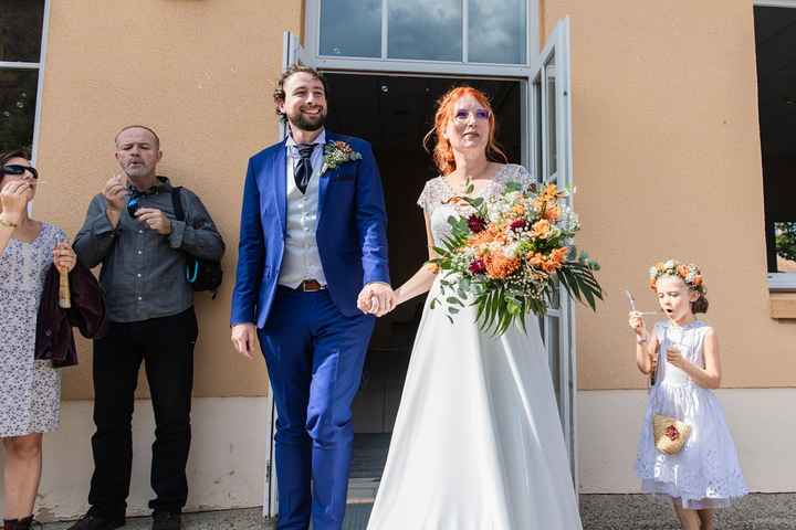 Le bouquet de fleurs : blanc ou de couleurs ? - 1