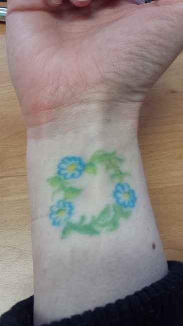 Tatouages et piercings  - 1