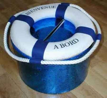 Urne bouée de bateau - Idée déco urne 21