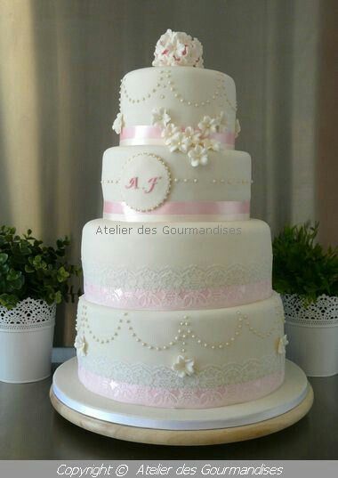 Wedding cake qu'avez vous choisis? - 1