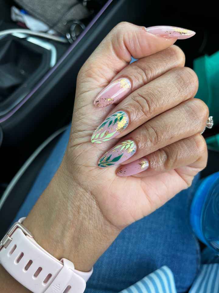 Beauté des mains . - 1