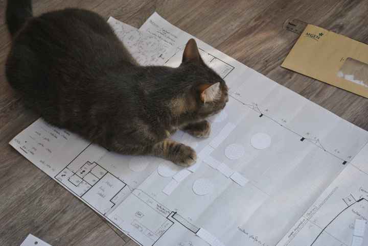 Sheitan fait le placement des tables ^^