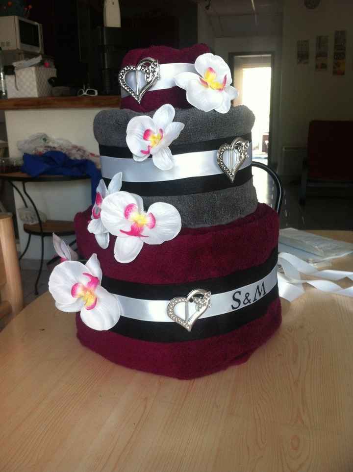 serviettes cake