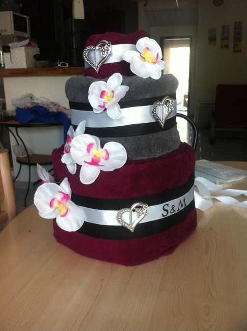 serviettes cake