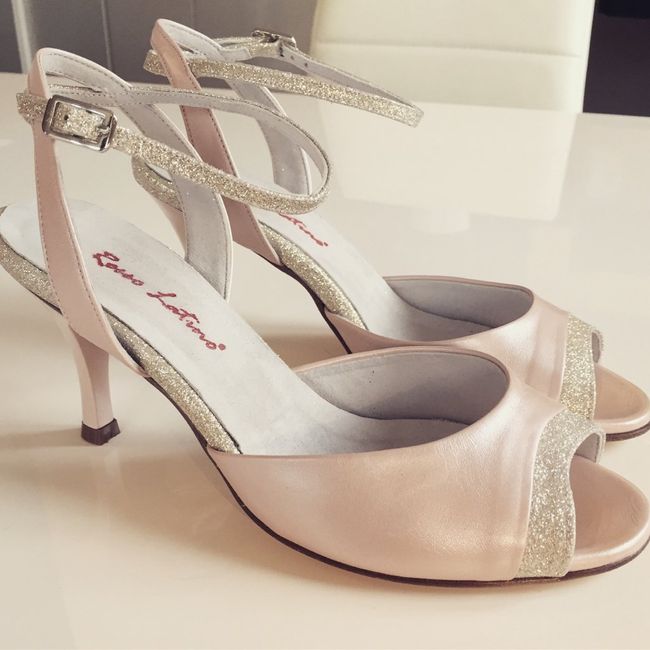Chaussure : quelle couleur? - 1