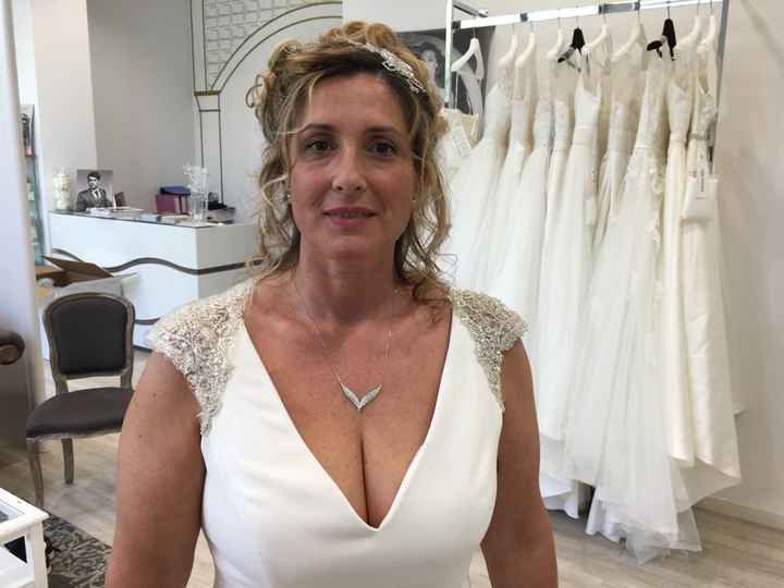 Essai coiffure et retouche robe - 1