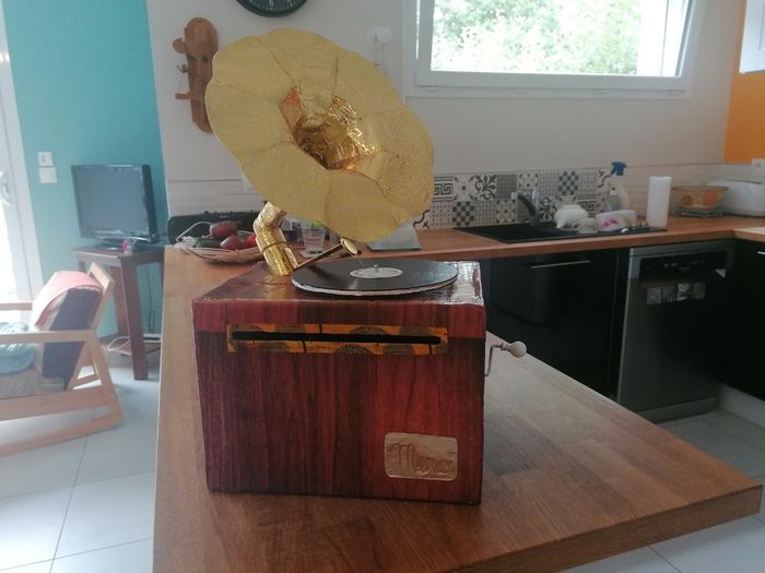 Notre urne gramophone 8