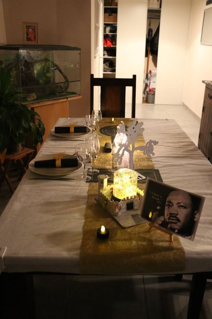 table "unforgettable fire"