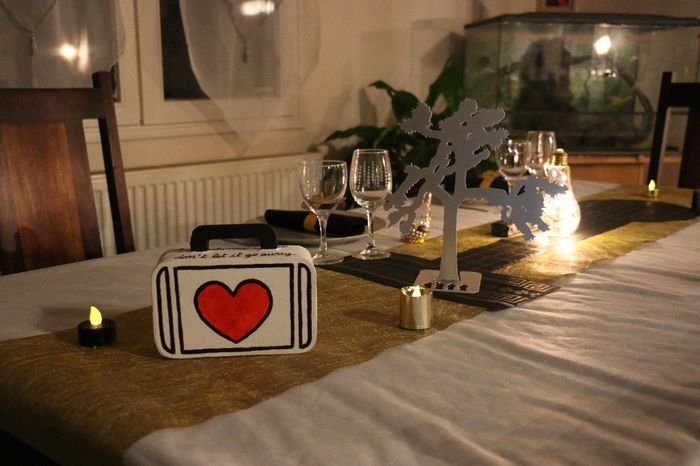 table "all that you can't leave behind"