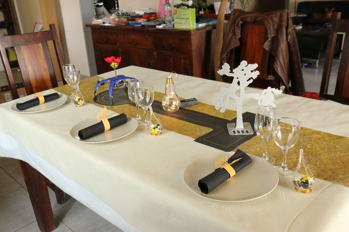 centre de table (normalement la fleur sera un iris)