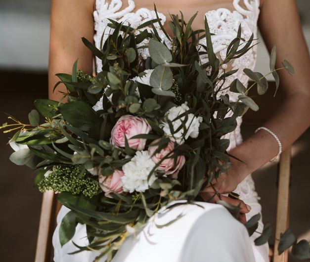27 robes ? Non, 4 bouquets 2