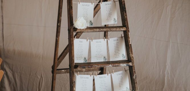 Plan de table sur échelle de bois 38