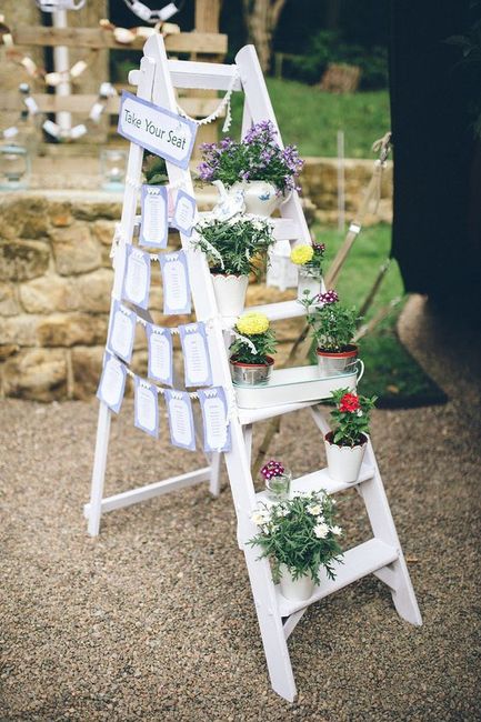 Plan de table sur échelle de bois 43
