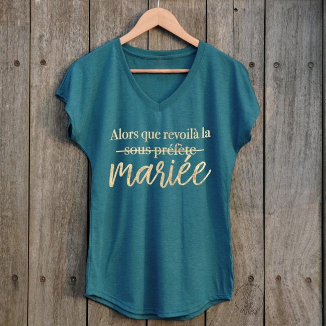 Friends : The One With The Tiny T-shirt 4