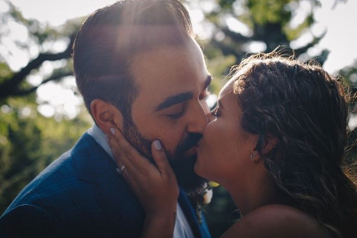 F5 : The One With All The Kissing 4