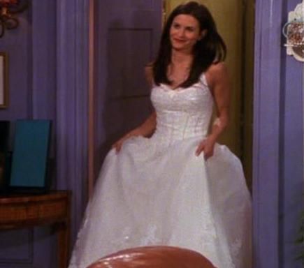 F7 : The One With The Cheap Wedding Dress 3