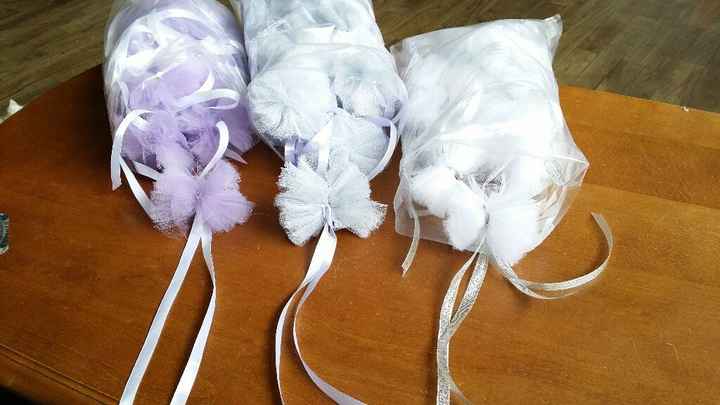 Pompon voiture - 1