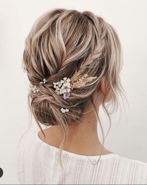 Coiffure cheveux mi long 14