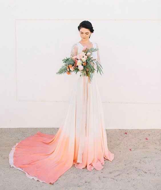 Robe de mariée dip-dyed version dégradée