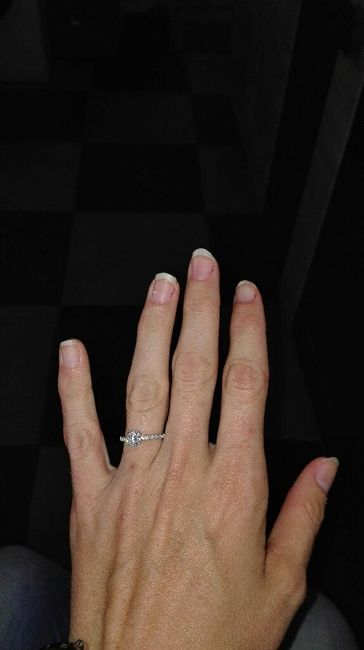 Ma bague de fiançailles est casser - 1