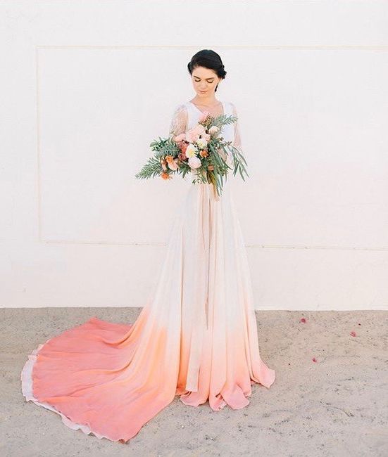 Robe de mariée dip-dyed version dégradée