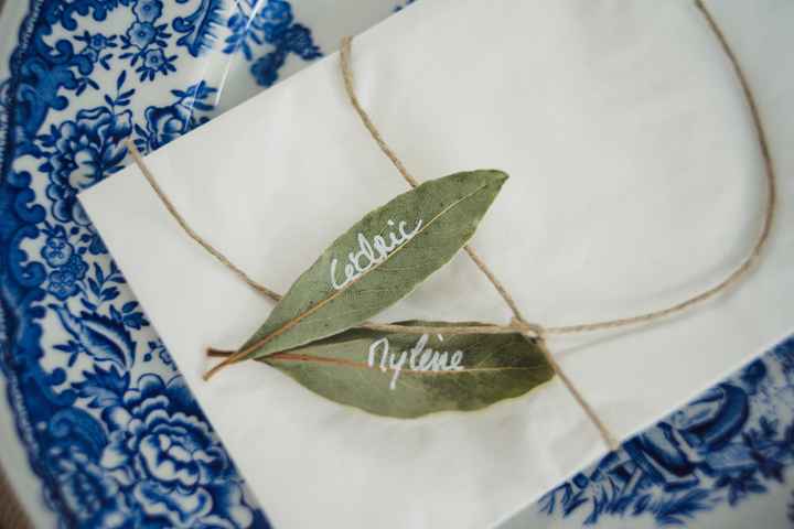 Marques places en feuilles de laurier