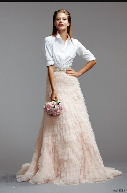 Pour ou contre : la robe de mariée effet chemise - 1