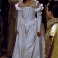 Ou alors le Reine Margot 