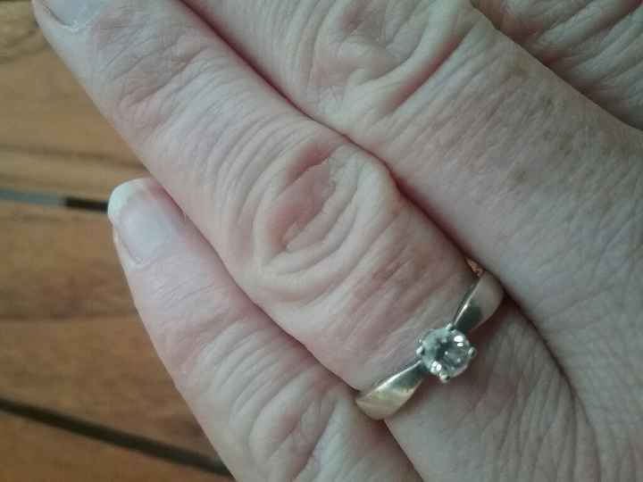 Et vous à quoi ressemble votre bague de fillancailles ? - 1