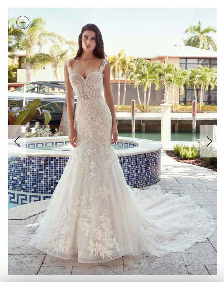 Robe Demetrios 1012 - 1