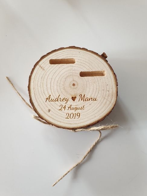 Support pour apporter les alliances - 1