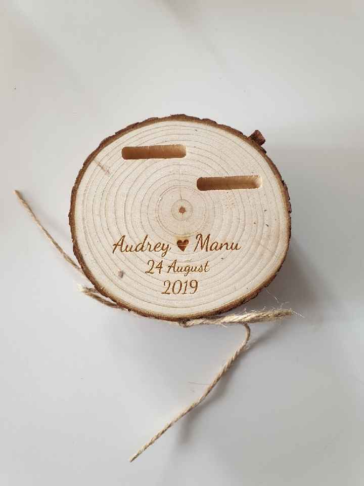 Support pour apporter les alliances - 1