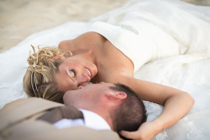 Photos de couple chez nous à la plage 2