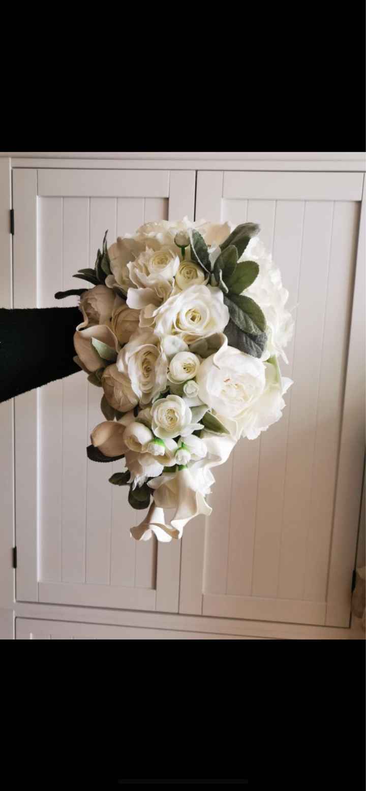 Voile ou bijou de dos? - 1